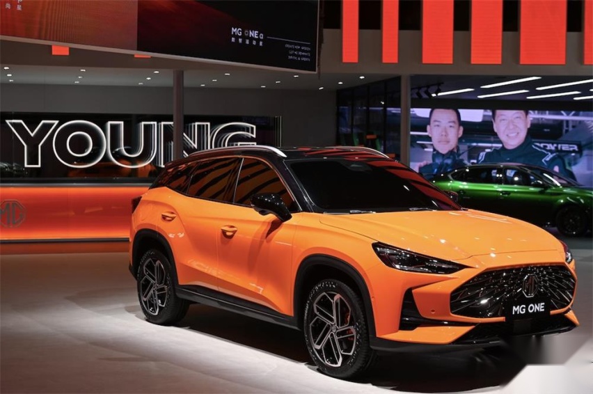 年轻就要够潮 MG ONE潮型双子成都车展首次亮相