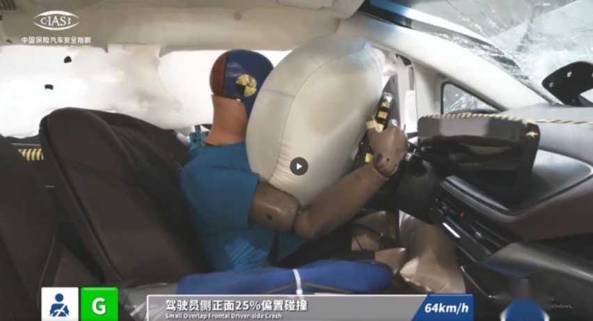 中保研最新碰撞测试出炉，别克世纪为豪华MPV安全打了个样
