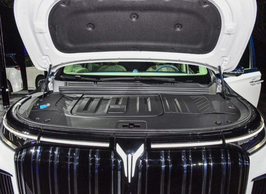 2022值得期待的MPV，岚图梦想家，双拼色车身+5.9s破百