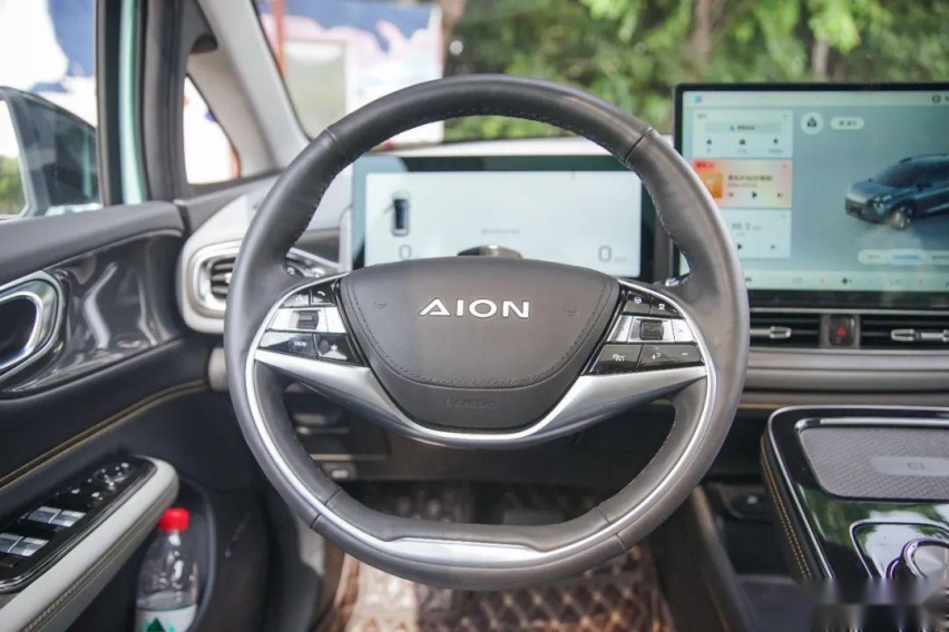 花里胡哨快走开、我要的就是实用,20万级最好的家用纯电SUV?