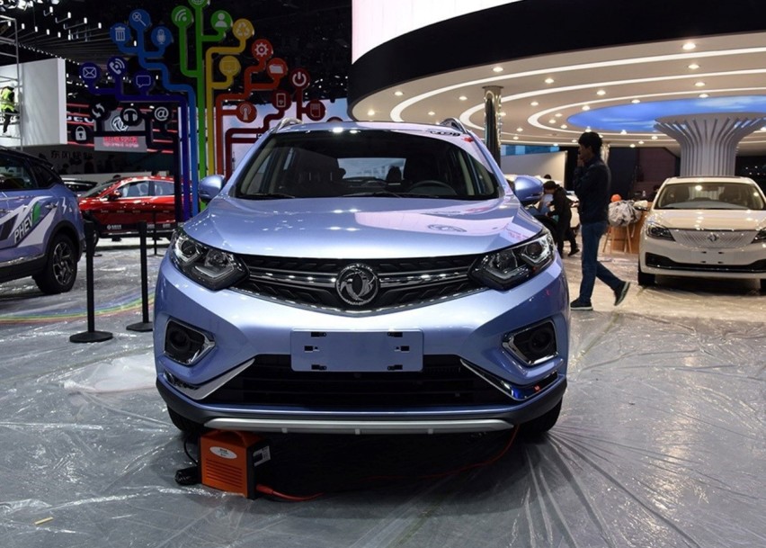 新国产SUV，8.59万起配1.4T加6DCT，会遇到CS1