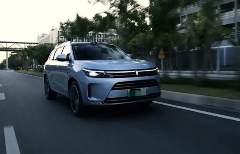 钱少收入低养车要经济，想买SUV！理想L7不是最理想的