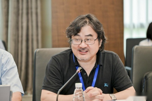 混动和纯电双驱动！比亚迪用技术创新助中国新能源汽车向上发展