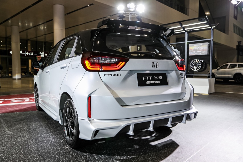 售9.78万起，搭载外观套件，型格/飞度無限MUGEN版上市