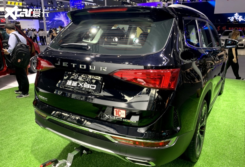 10万级务实中型SUV，捷途X90提供三种布局设计，值得人们选择