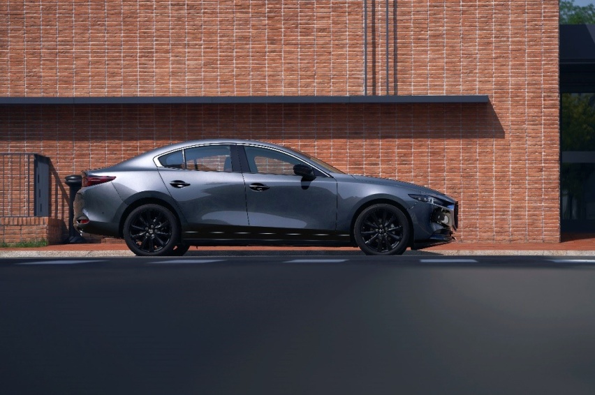次世代MAZDA3昂克赛拉：让人眼馋失去抵抗力的是什么？