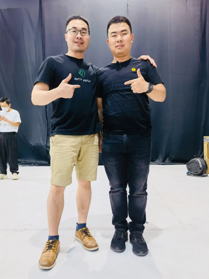 年底潜入岚图总部，我发现了一些不为人知的秘密……