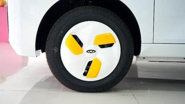 卉眼识车｜奇瑞QQ冰淇淋到店实拍 3.99万起花小钱办大事