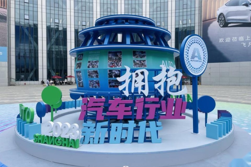10辆仰望U8，不抵一辆MANSORY迈莎锐星际骑兵，上海车展谁在仰望