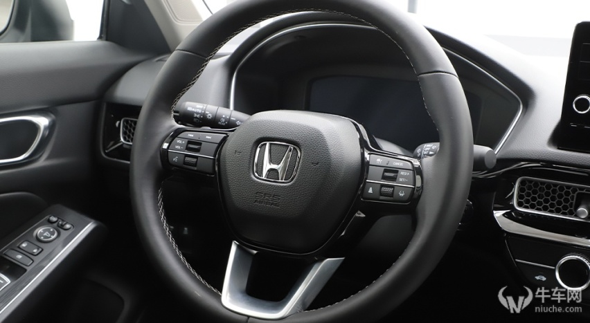 极致家用，还是运动健将？试驾广本型格HATCHBACK e:HEV