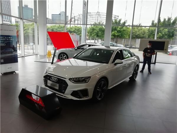 探店全新奥迪A4L，可“0首付”购车