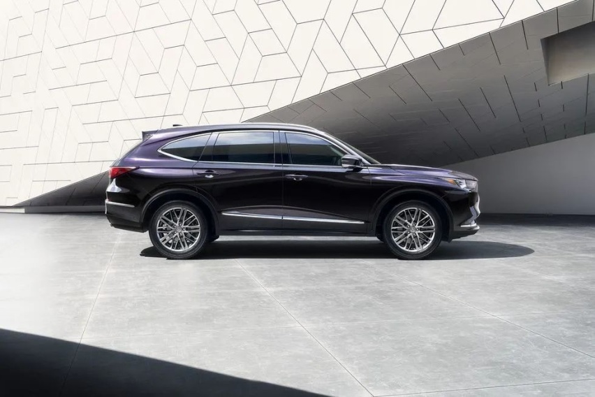 这台最新的豪华旗舰SUV，能叫板BBA吗？