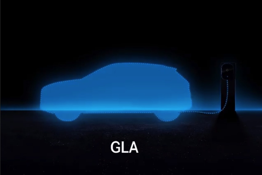 奔驰发布三款插电式混合动力车型，GLA/CLA在列，3月亮相