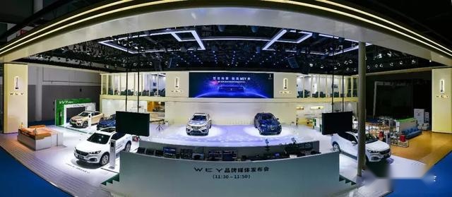 实力谱写品牌高端进阶之路，3款车型重拳出击，这就是VV7家族
