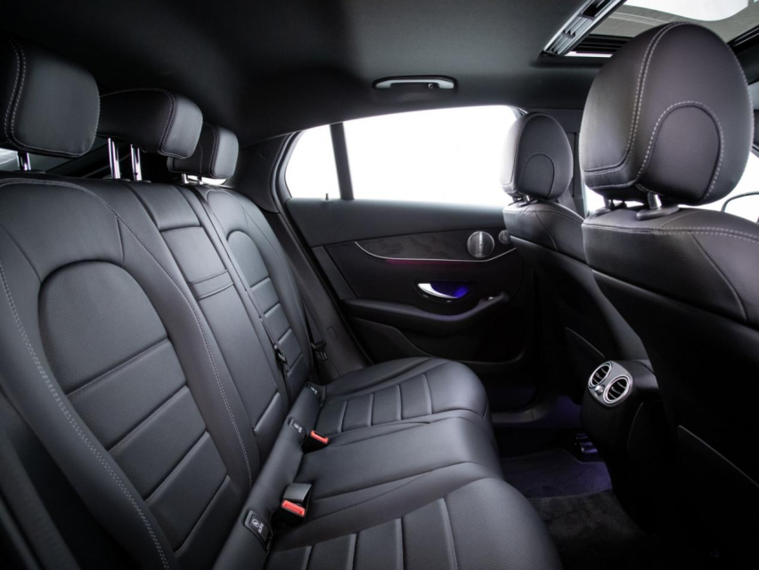 领先同级，Q5L Sportback诠释运动豪华轿跑SUV
