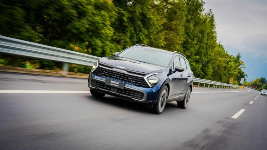 韩系全新SUV，混合动力加持！起亚狮铂拓界试驾