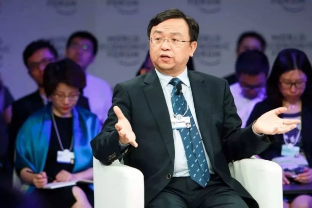 王传福缺乏将才，比亚迪人才基石不稳内斗严重?