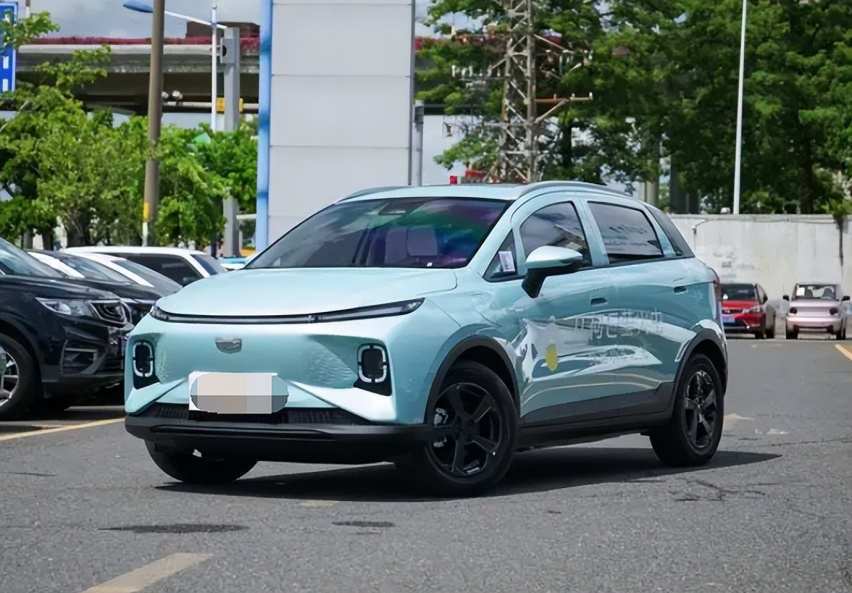 8万块钱买纯电车，肯定要选五座的几何e萤火虫
