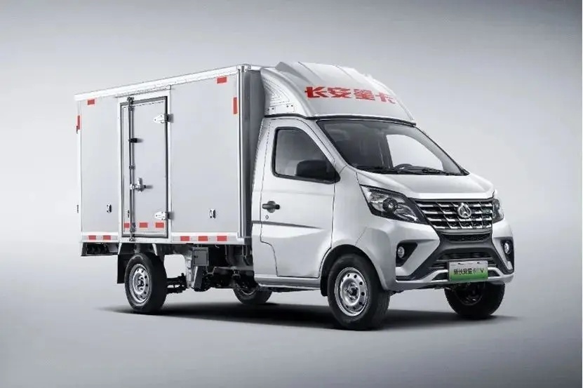 【E汽车】品质升级，纯电品质新微卡——新长安星卡EV全面上市