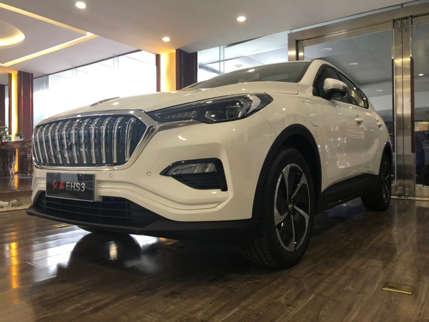 ​【不羁聊车】红旗首款纯电SUV，试看E-HS3如何定义精致
