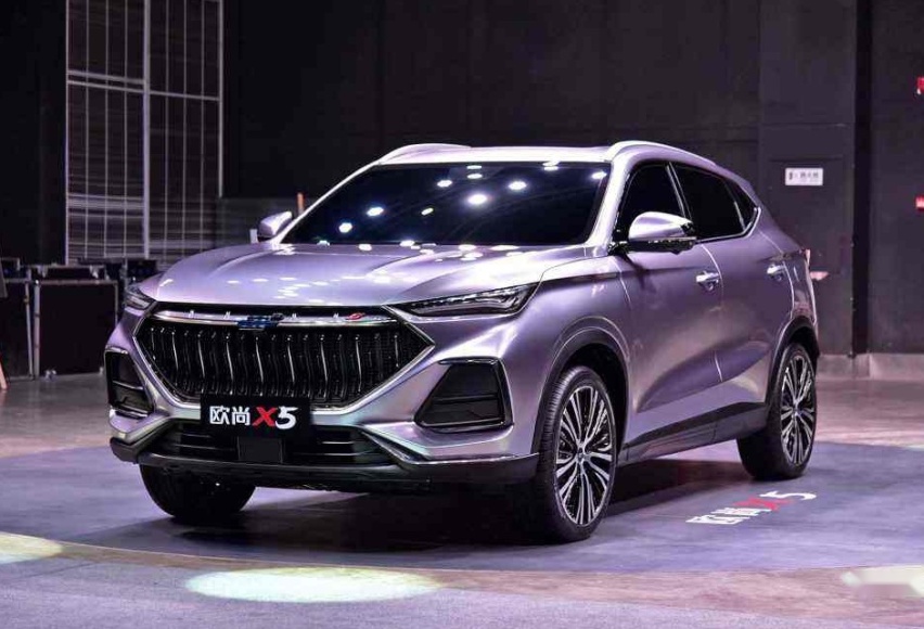 主打年轻运动配蓝鲸1.5T动力，长安欧尚X5为“后浪”而生