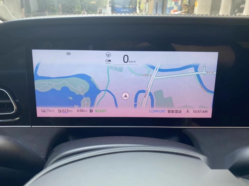 实测亏电油耗4.58L！ B级车荣威D7 DMH不仅性价比拉满 还特省
