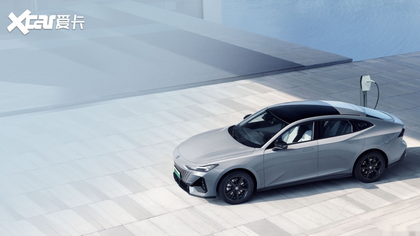 长安uni-v智电idd新增车型上市 配快充接口 售15.19万元