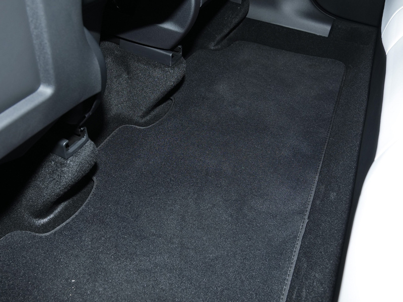 特斯拉Model Y质量问题变“水泡车”，能要求回购吗？
