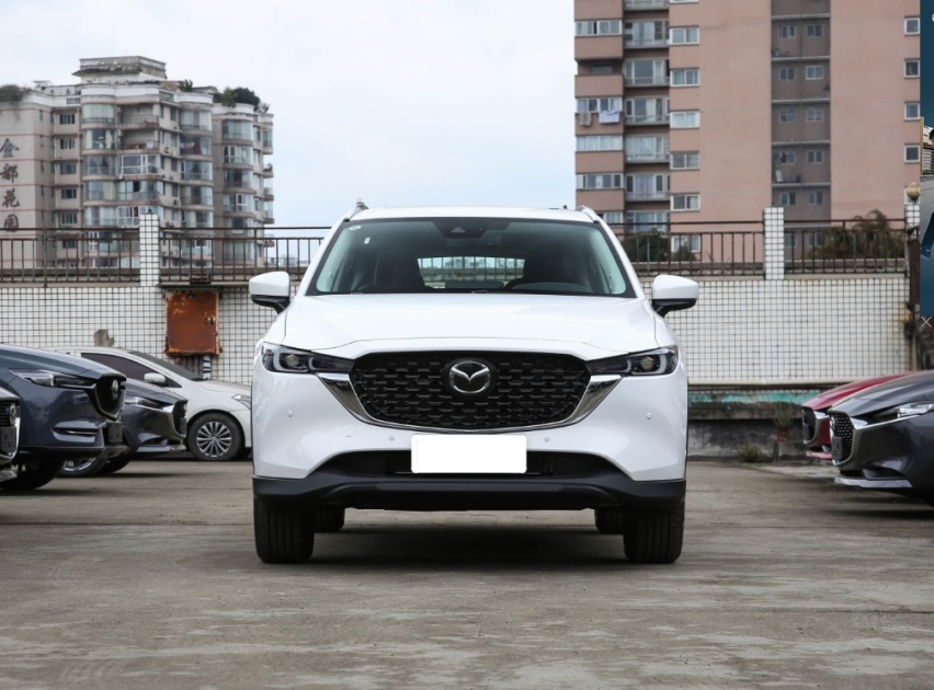 马自达下本了，这台SUV车长近4米6，2.0L+6AT，不到15万