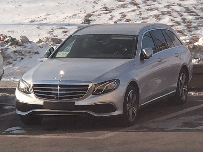 有望首次進(jìn)入國內(nèi)市場(chǎng),奔馳全新E級(jí)旅行版諜照曝光 有望首次進(jìn)入國內(nèi)市場(chǎng),奔馳全新E級(jí)旅行版諜照曝光