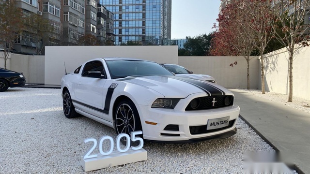 电车当道，Mustang Dark Horse如何完成绝地反击？
