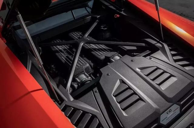国内首试兰博基尼Huracán EVO,让你意想不到的听话!