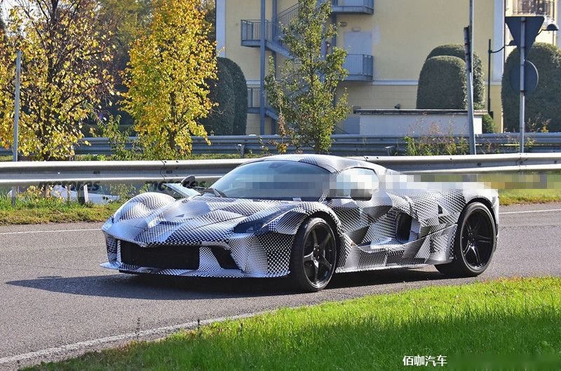 ferrari-laferrari-mula-fotos-espia-202072303-1603959029_2.jpg