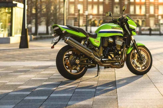川崎ZRX1200将复活 超越Z900RS欲打造复古旗舰