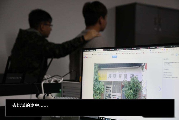 送豆腐要快又稳，除了车技好，还需要大师级底盘