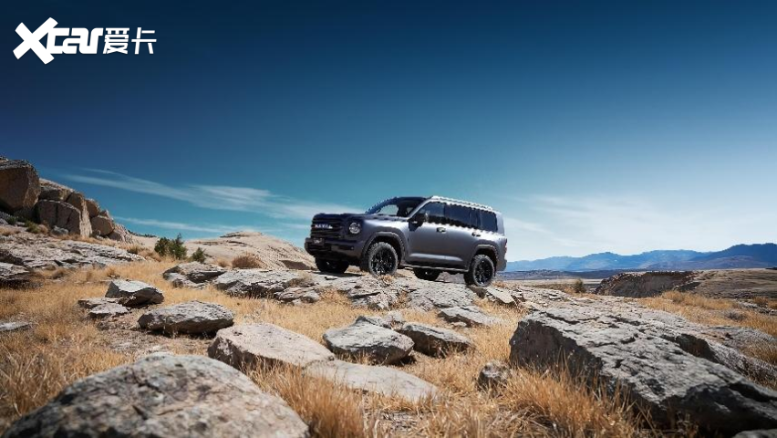 原厂双油箱1400km续航三把锁+9种地形模式二代哈弗H9穿越版越野解