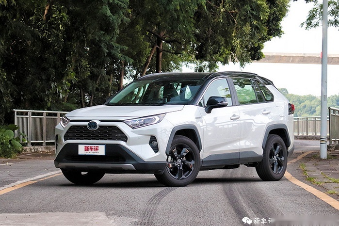 一汽丰田RAV4超深度车评：不是所有的传奇都能延续传奇