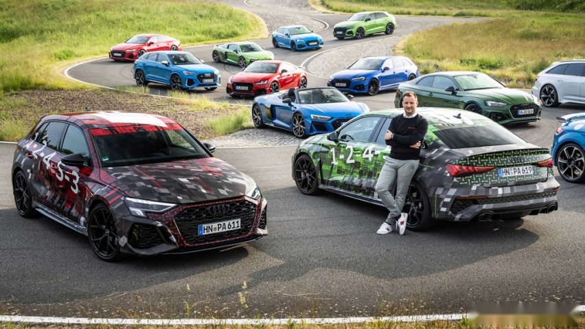 奥迪新款RS3及RS3 Sportback亮相，采用为数不多的五缸发动