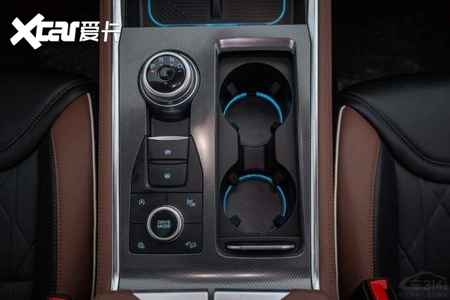 35万买大六座SUV,全新探险者对比理想ONE,选谁?