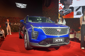 全新凯迪拉克XT4上市，一口价15.99万起，全系轻混