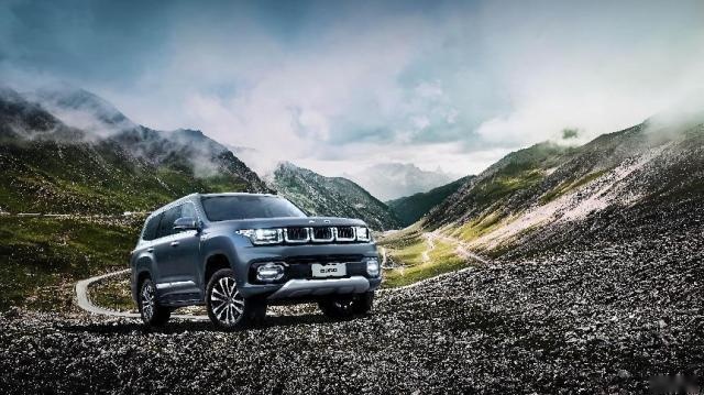 BJ60千里版正式上市，售26.48万元起，柴油版一箱油续航1000公
