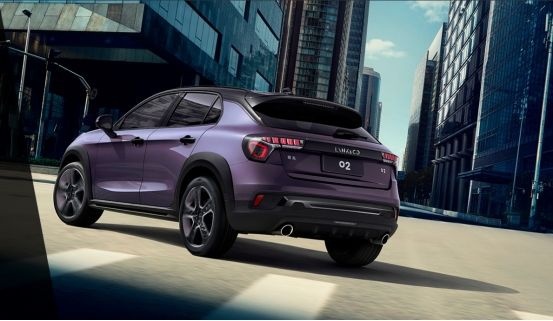 奔腾B70S对比领克02 适合年轻人的两款国产SUV