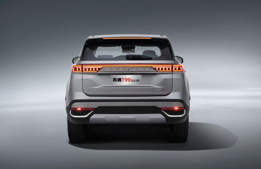 15至20万家用SUV，大五座奔腾T99和7座版皓影怎么选择？