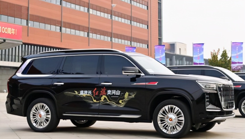 最贵国产SUV 搭载国产V8发动机的红旗LS7实车亮相