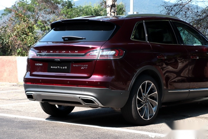 大排量V6加持，GLC/X3/Q5L/打得过航海家？