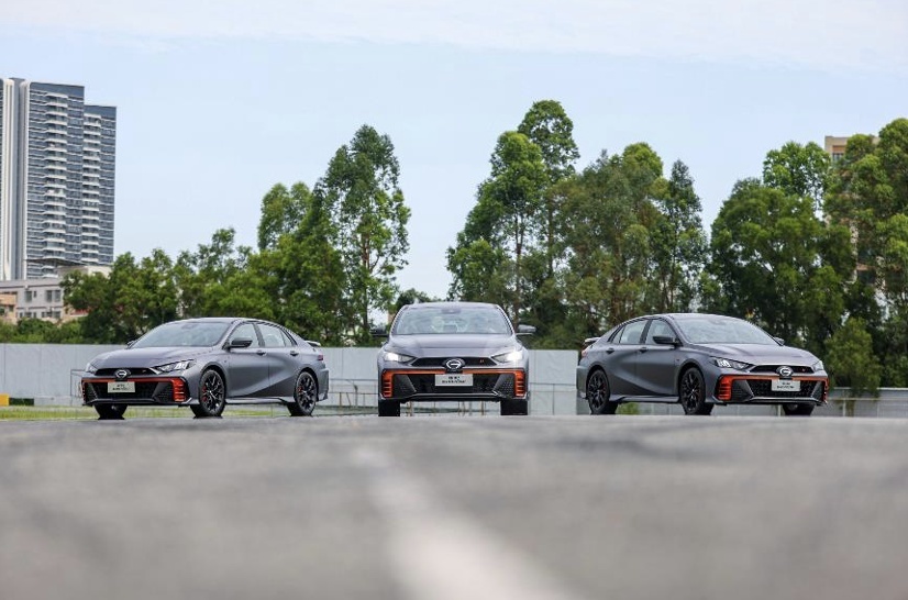 引爆你的赛道，影豹R-style赛道版13.68万元极速上市