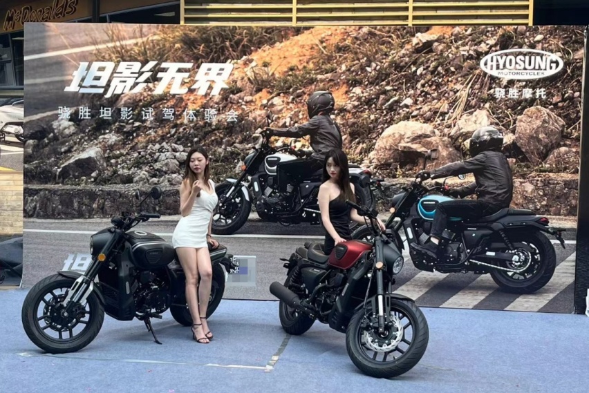 售价20999元，骁胜新车坦影250值不值得买？皮带传动，17L油箱