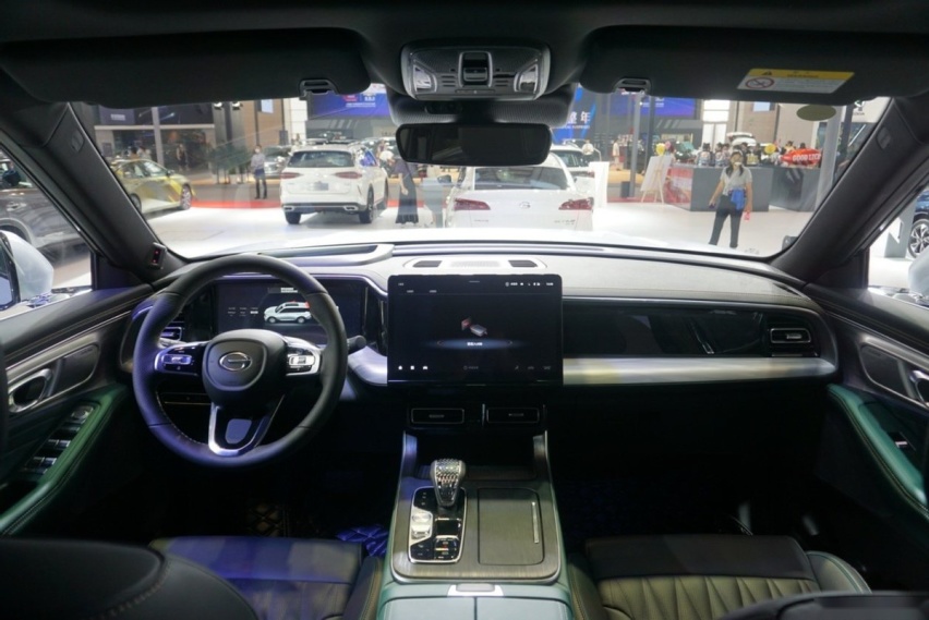 网友眼中的爆款！能单挑汉兰达的中国SUV？传祺GS8又“加码”了！