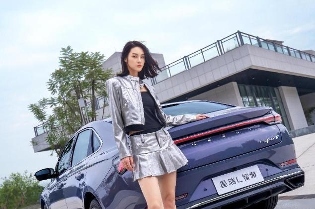 双车齐发，起售12.67万元，吉利星瑞L/星越L智擎解析