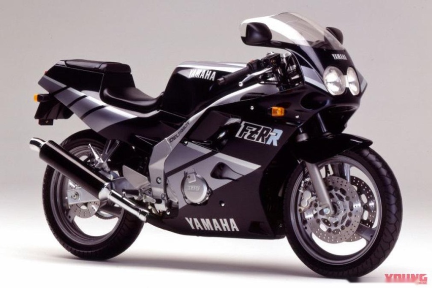 川崎打响小排量四缸车军备赛第一枪，250CC川崎ZX-25R
